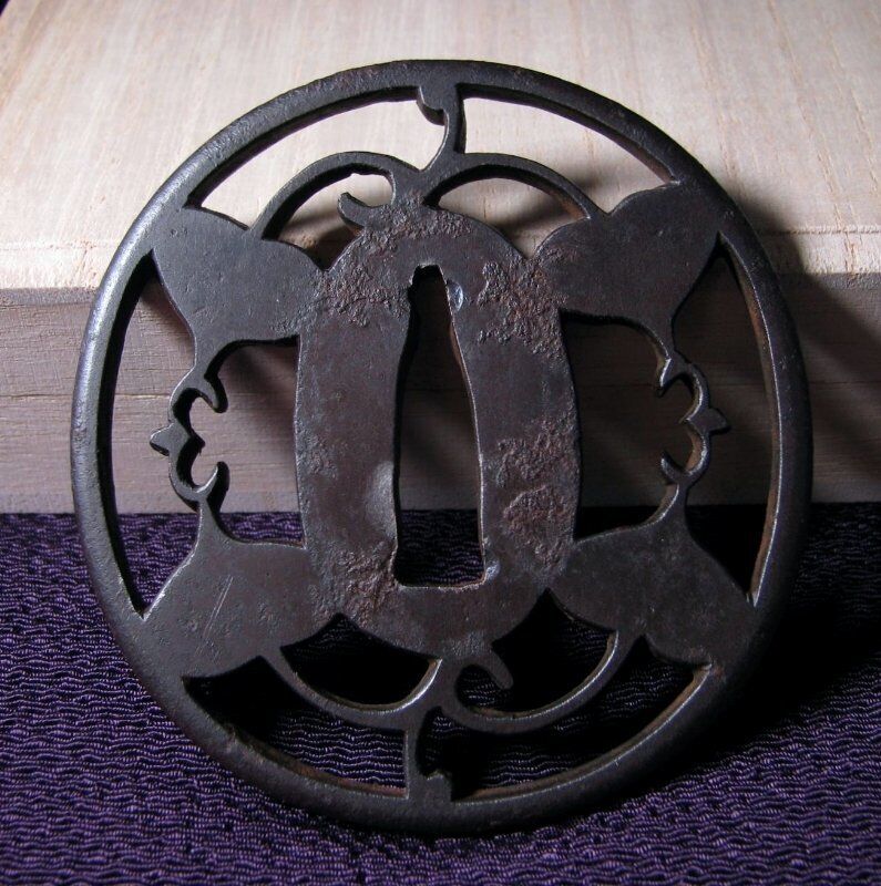 Antique Iron Sword Guard Tsuba Aoi Openwork Goose-Connected w/Box Edo Era F/S