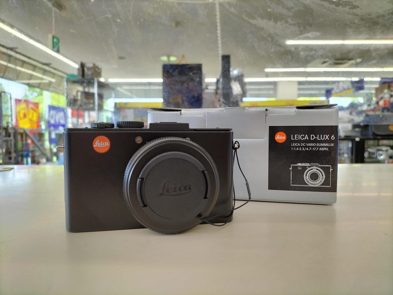 Leica D-Lux 6 Review