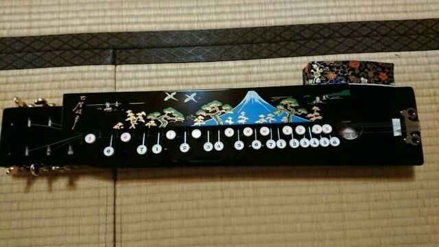 Japan peacock harp taishokoto ( goto ) musical instrument Near Mint Masao Koga