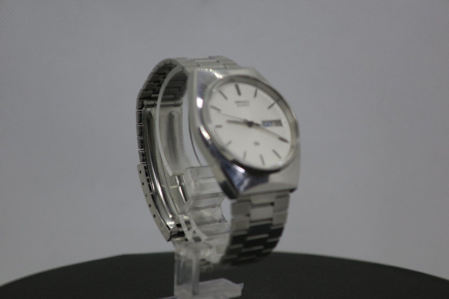 Vintage Rare Seiko Watch Type-II 7123-7080 Quartz Mens Used in Japan