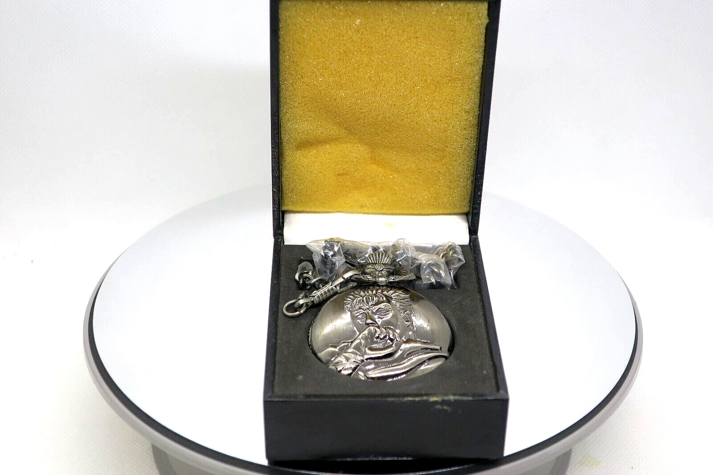 Berserk Guts Quartz Pocket Watch Young Animal 14 Years Ago Limited Edition Rare