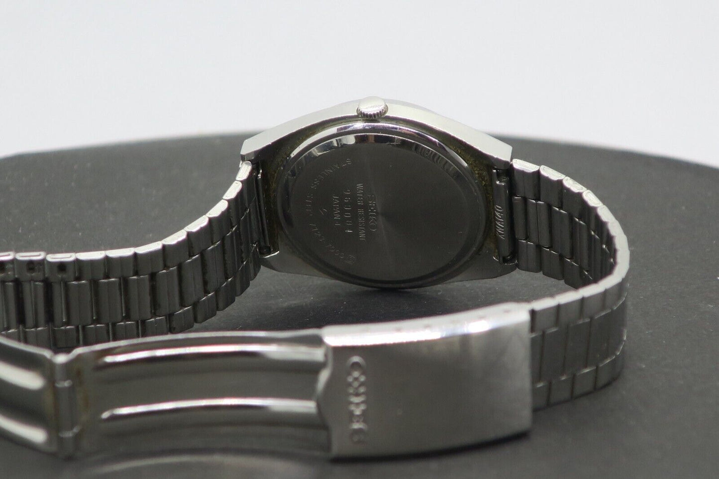 Vintage Rare Seiko Watch Type-II 7123-7080 Quartz Mens Used in Japan