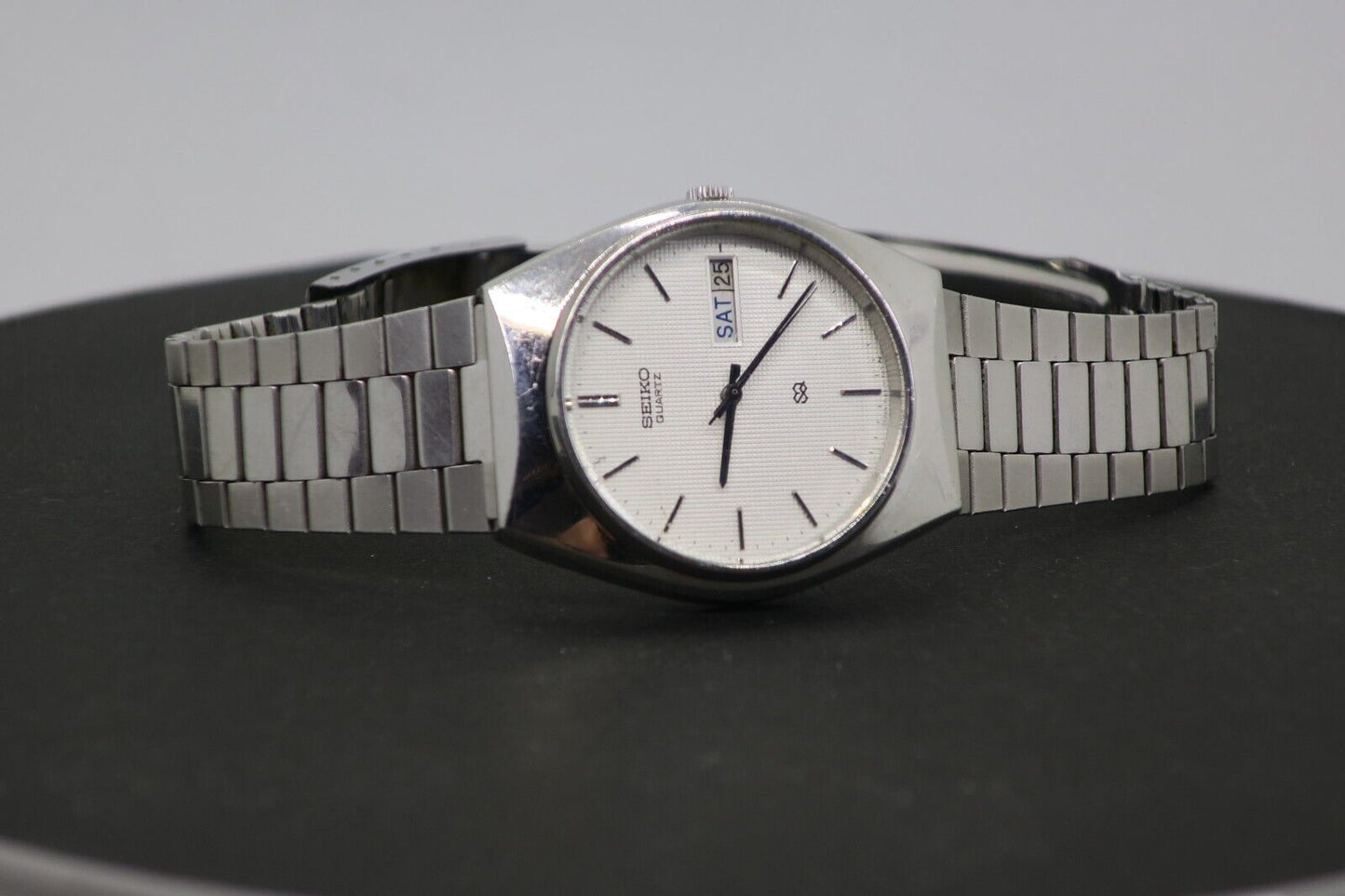 Vintage Rare Seiko Watch Type-II 7123-7080 Quartz Mens Used in Japan
