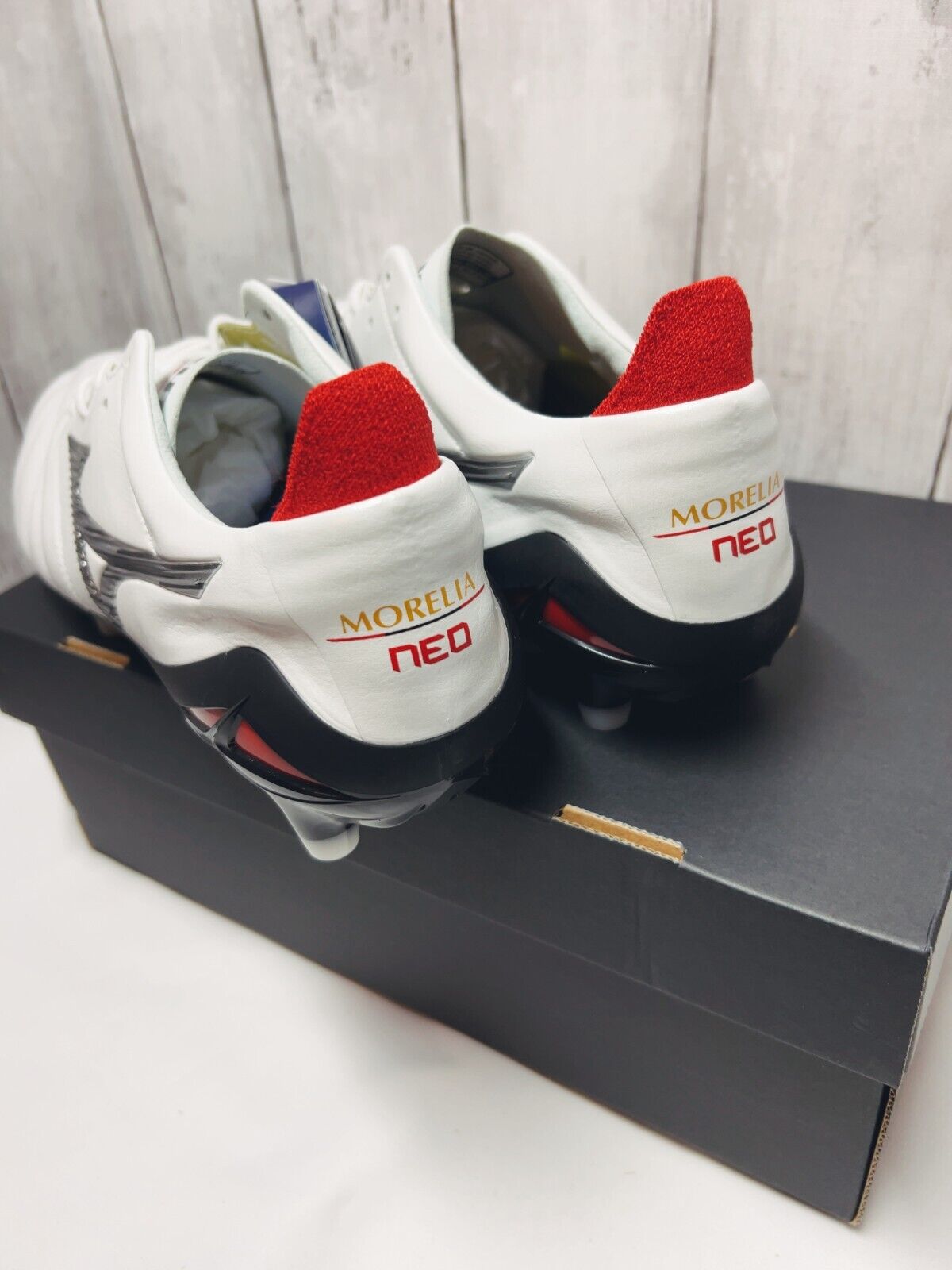 Mizuno Soccer Cleats MORELIA NEO 4 IV JAPAN White/Black P1GA2330 09 Brand New