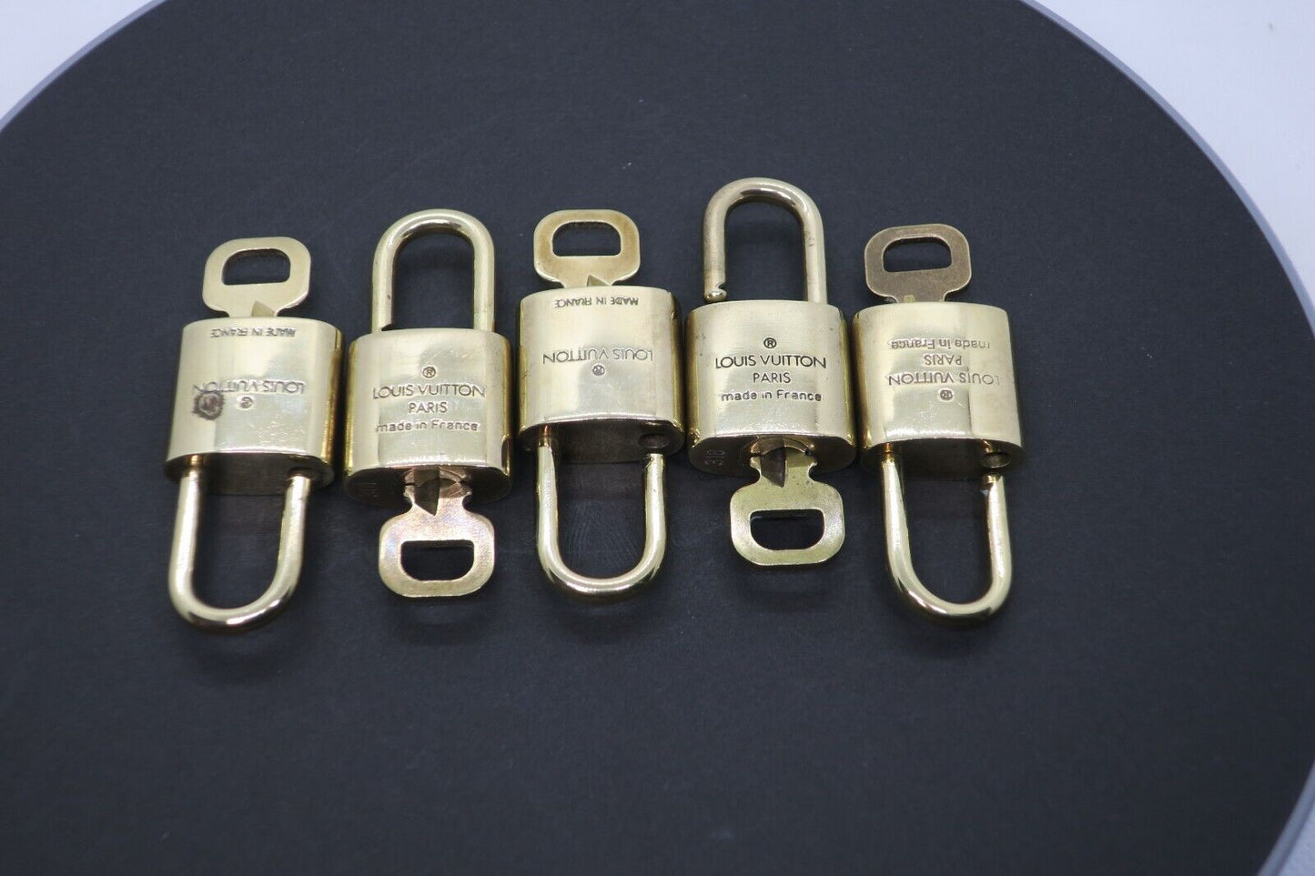 LOUIS VUITTON Brass Gold tone LV Padlock & Key 5 Pieces Set Used in Japan 230413