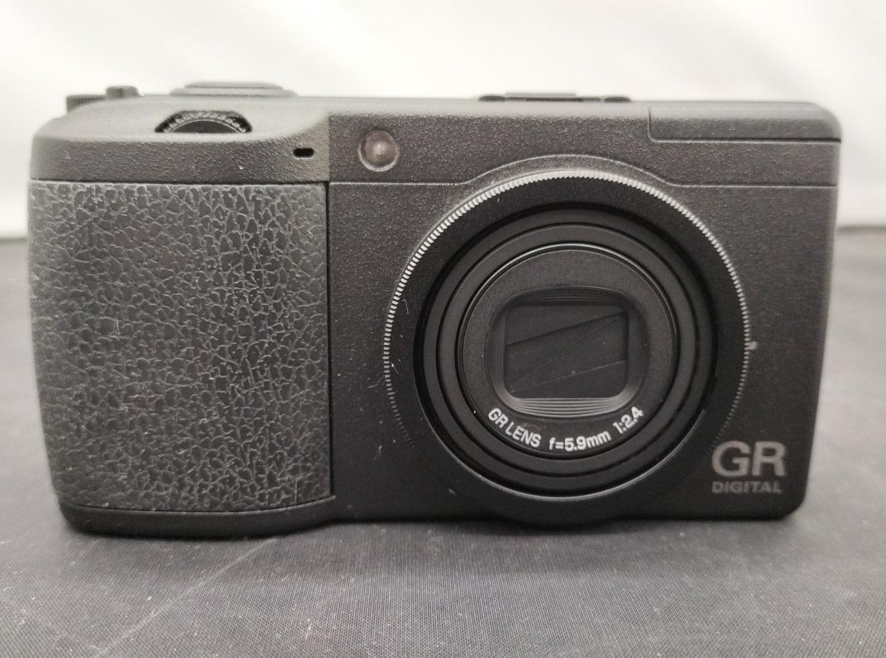 RICOH Digital Camera Number: GR DIGITAL II w/box Used in Japan 