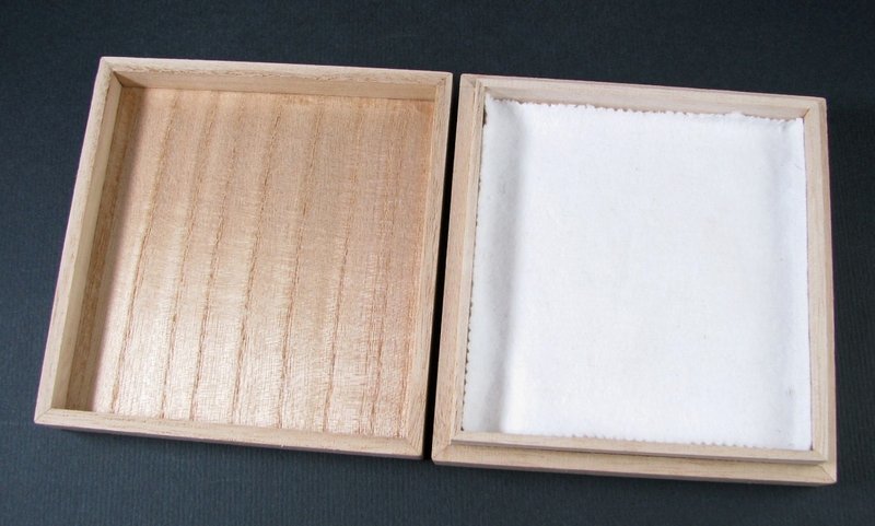 Rare Edo period Nagasaki Sword Guard Tsuba Iron watermark Deer and flower patter