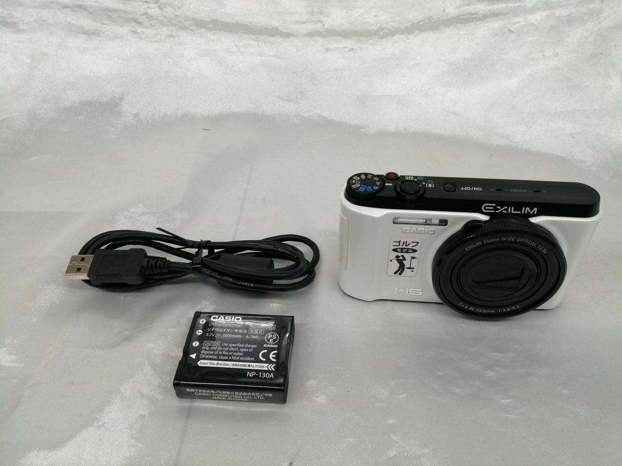 Casio Digital Camera Model number: EX-FC400S Used in Japan F/S