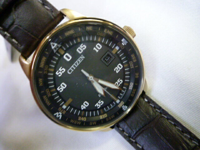 Near Mint Citizen Watch ‎Eco-Drive Men's Used in Japan F/S