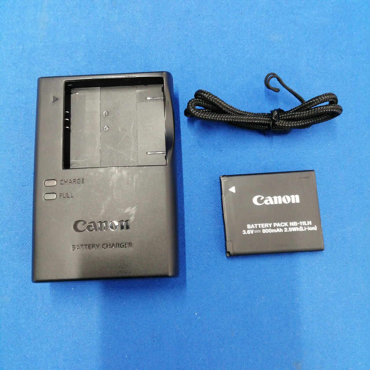 Canon Digital Camera IXY650 Used in Japan F/S