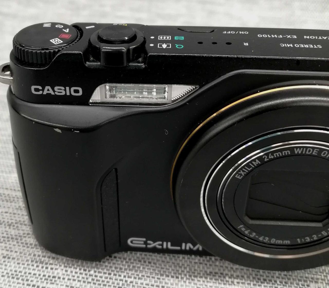 CASIO digital camera model number: EX-FH100 Used in Japan F/S