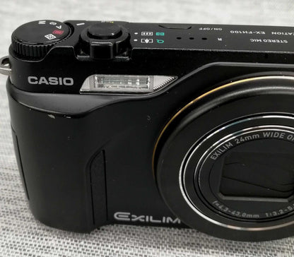 CASIO digital camera model number: EX-FH100 Used in Japan F/S