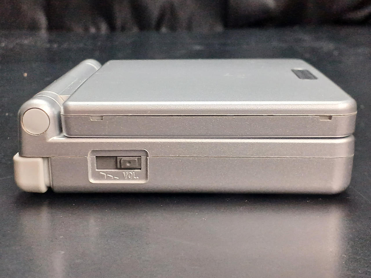 Nintendo Gameboy Advance SP AGS-001 Platinum Silver Used in Japan F/S