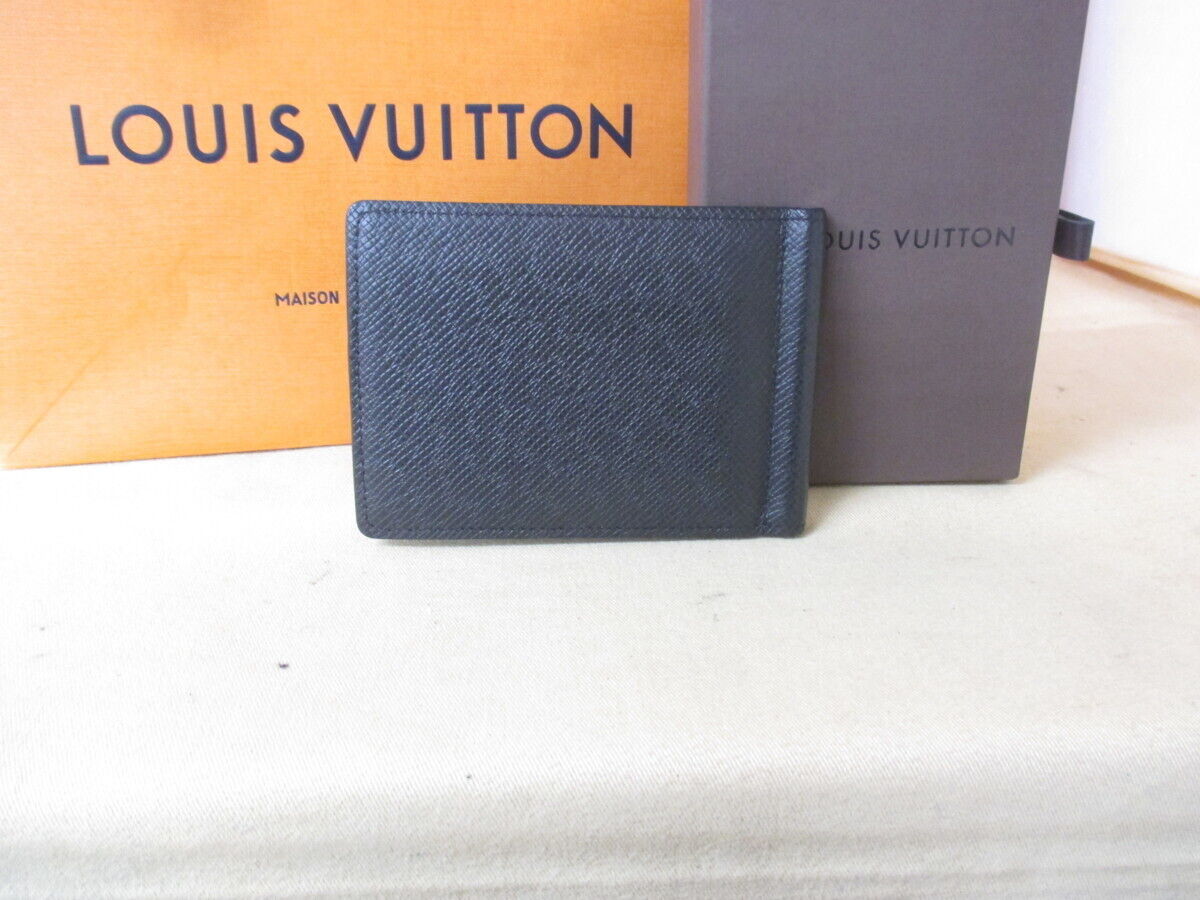 Louis Vuitton Taiga Pants Money clip Ardoise M62978 Black w/box Used in Japan