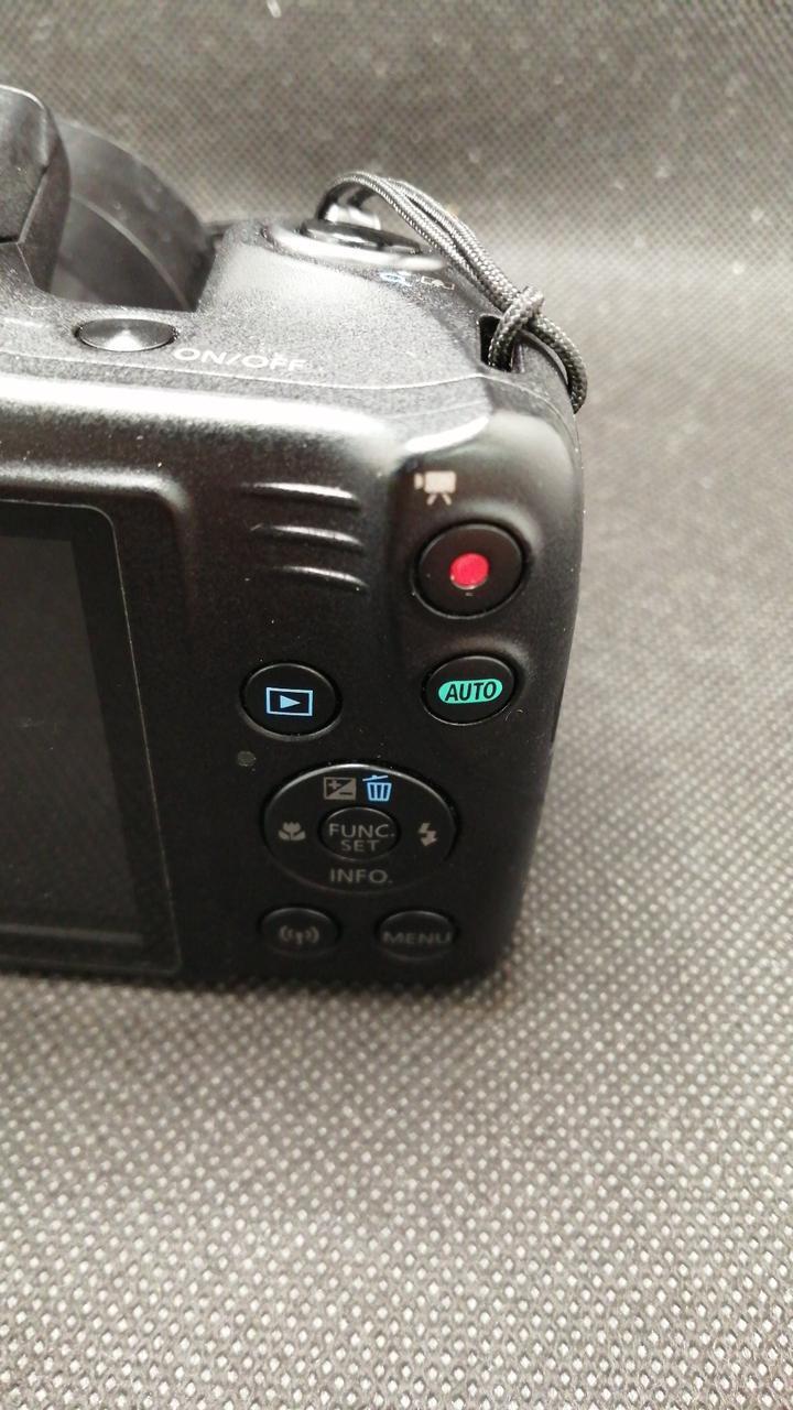 Canon Digital camera Model number: SX420IS Used in Japan F/S