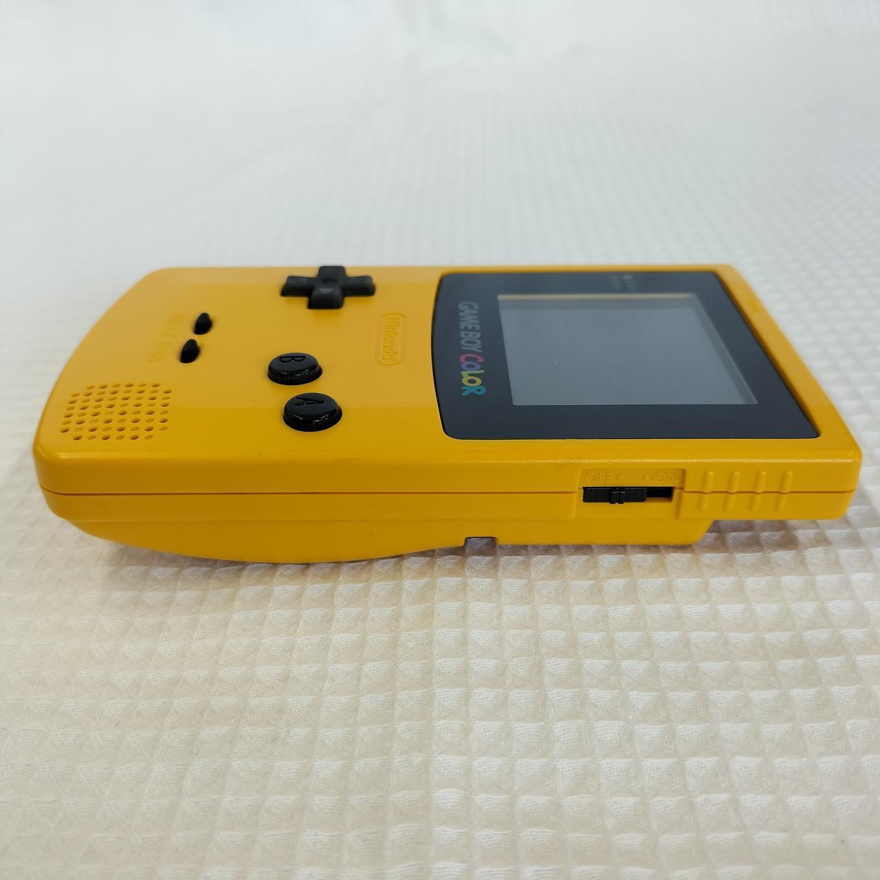 NINTENDO Game Boy Color CGB-001 Used in Japan F/S