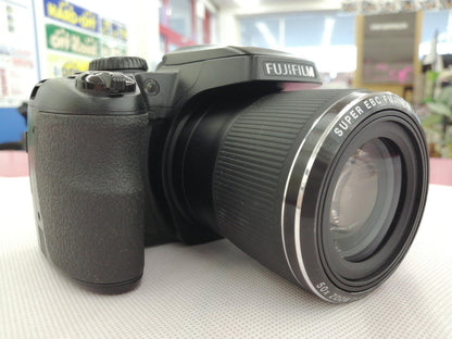 Fujifilm Digital Camera Model number: FINEPIX S9800 Used in Japan F/S