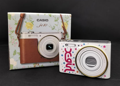 Casio Digital camera EX-JE10 X-girl collaboration model Used in Japan