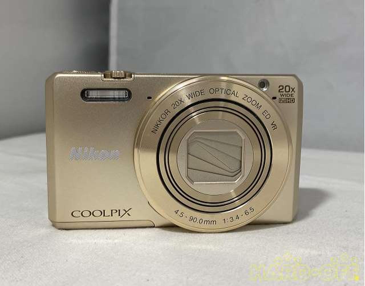 Near Mint Nikon Compact Digital Camera COOLPIX S7000 w/box Used in Japan F/S