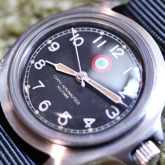 Near Mint Rare WMT WATCH Royal Marine 1950 Corp Aeronautico Militare Used in JPN