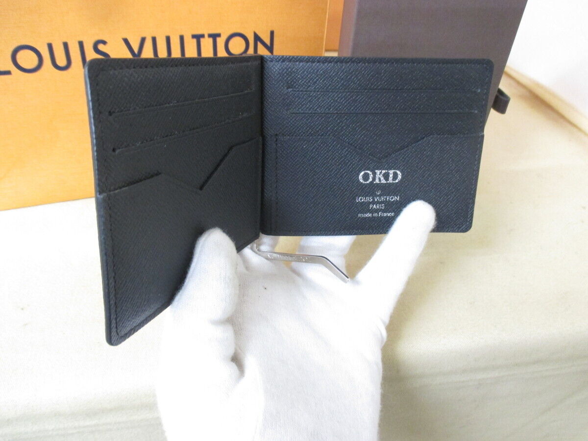 Louis Vuitton Taiga Pants Money clip Ardoise M62978 Black w/box Used in Japan