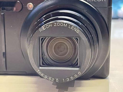 Ricoh Compact Digital Camera Model number: CX5 Used in Japan