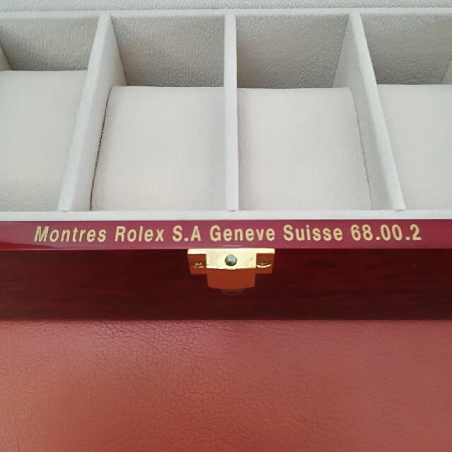 Rare Rolex watch display case containing 6 watches Used in Japan