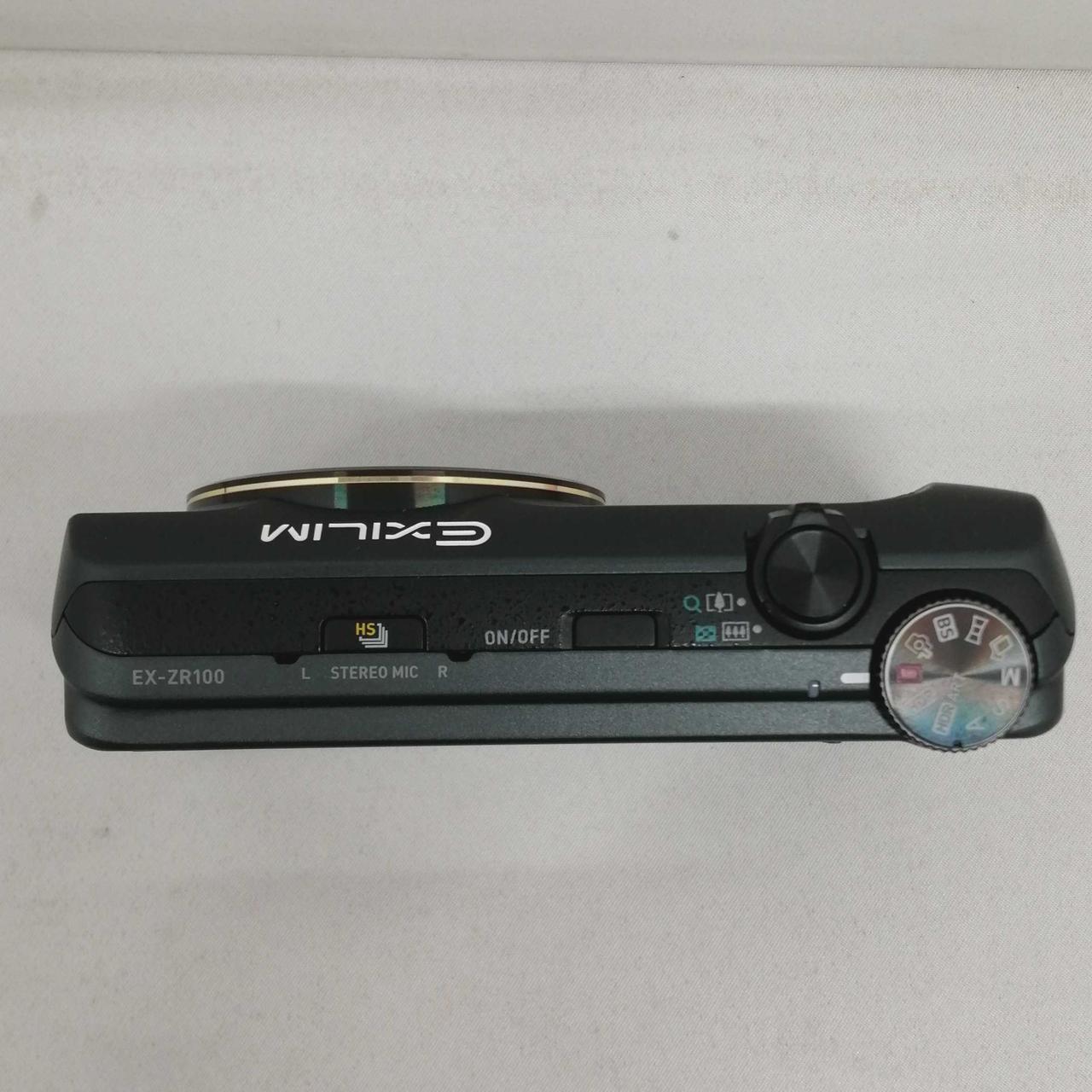 CASIO Digital Camera Model number: EX-ZR100 Used in Japan