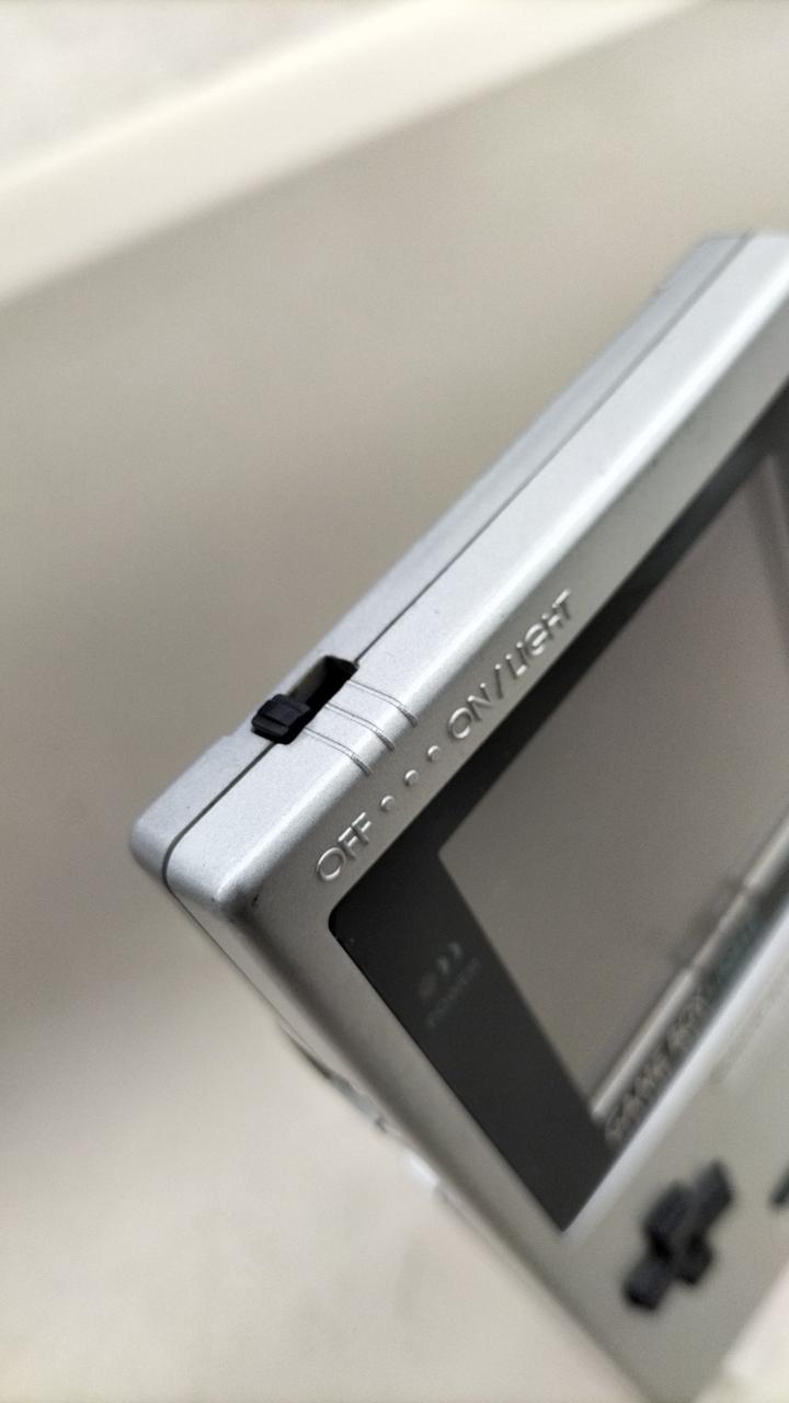 Nintendo Gameboy Light MGB-101 Used in Japan