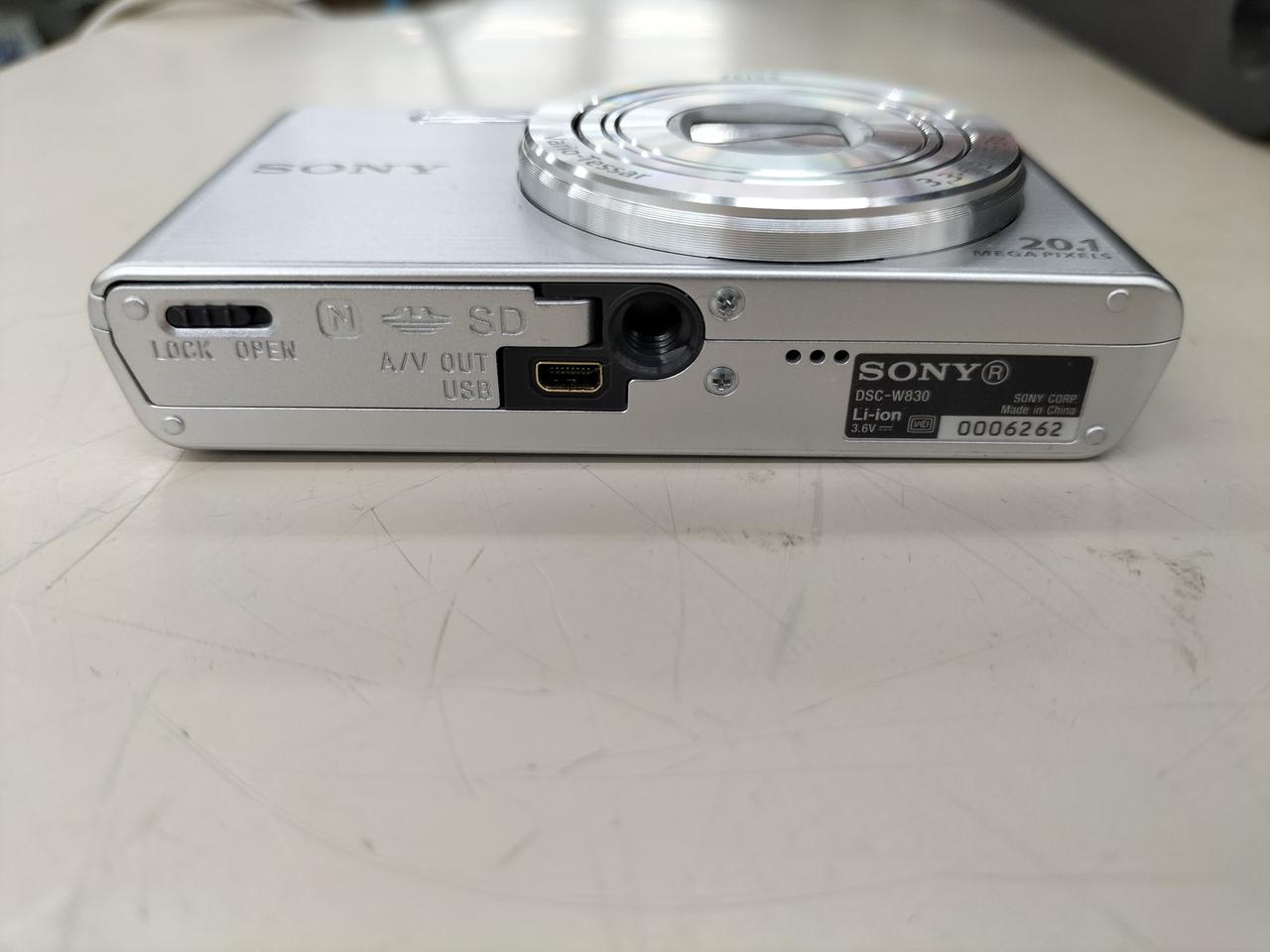 SONY Model Number: DSC-W830 Compact Digital Camera Used in Japan