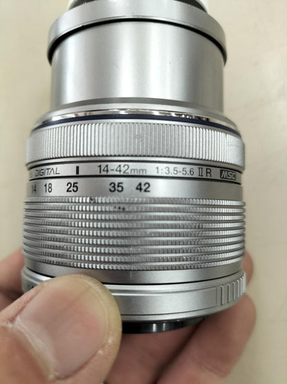 OLYMPUS Model number: E-PL5 Compact Digital Camera Used in Japan