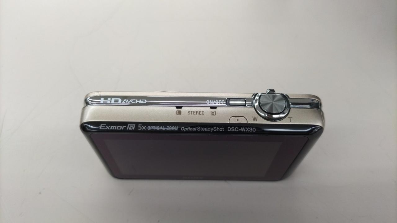 SONY Digital Camera Model number: DSC-WX30 Used in Japan