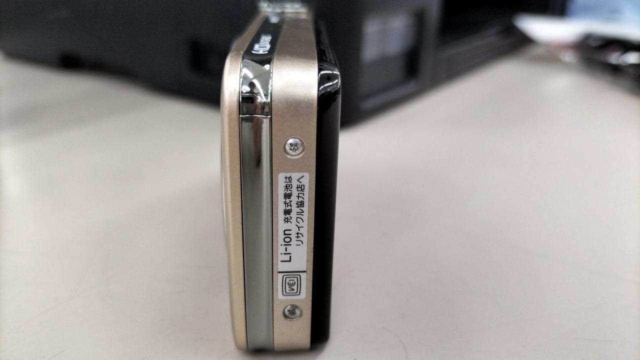 SONY Digital Camera Model number: DSC-WX30 Used in Japan