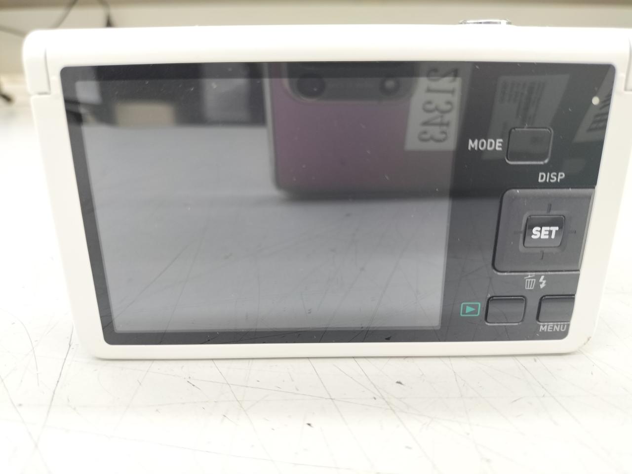 CASIO Digital Camera Model number: EX-ZR70 Used in Japan