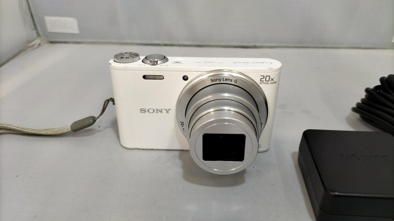 Sony Compact Digital Camera Model number: DSC-WX300 Used in Japan