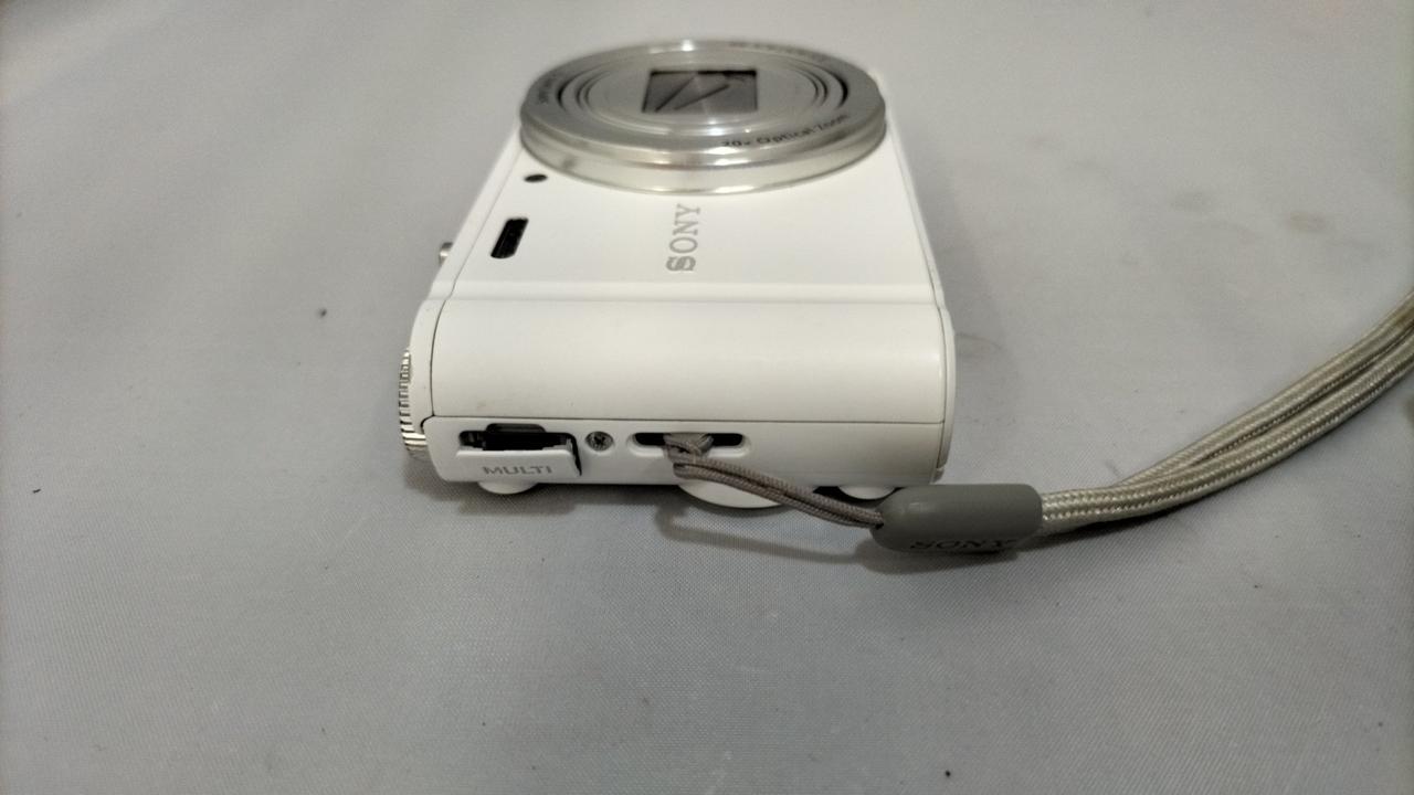 Sony Compact Digital Camera Model number: DSC-WX300 Used in Japan