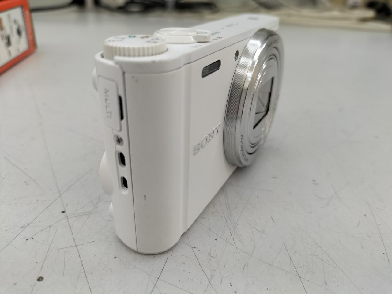 Sony Compact Digital Camera Model number: DSC-WX350 Used in Japan