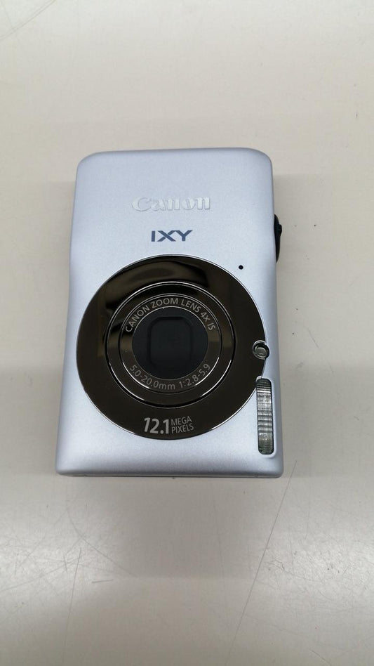 Canon Digital camera Model number: IXY 200F Used in Japan
