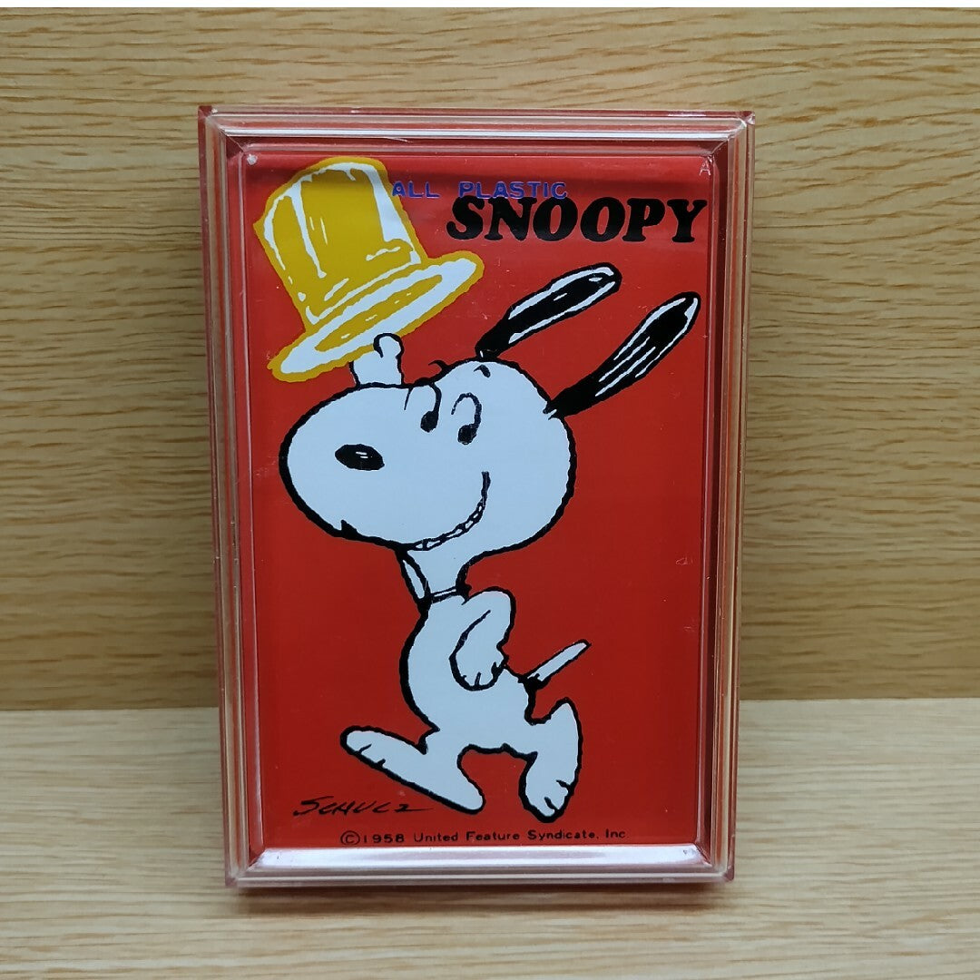 Rare Snoopy playing cards red Nintendo Sanrio Used in Japan