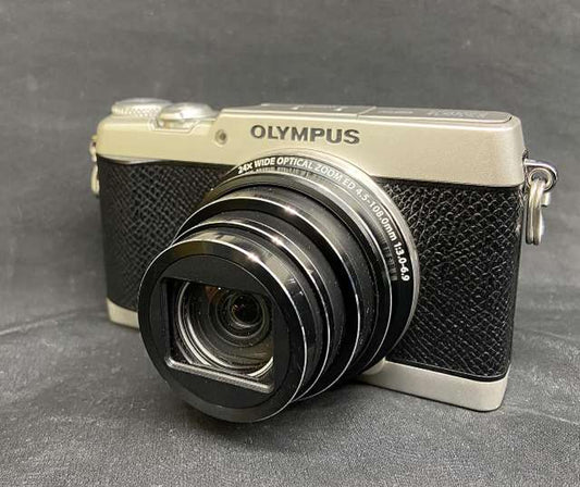 Olympus Compact Digital Camera Model number: SH-3 Used in Japan