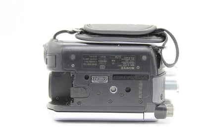 Sony HANDYCAM HDR-SR11 CMOS video camera with battery Used in Japan