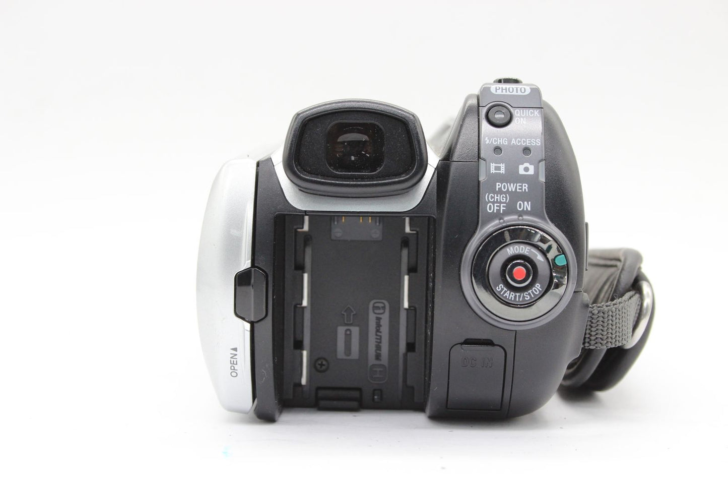 Sony HANDYCAM HDR-SR11 CMOS video camera with battery Used in Japan