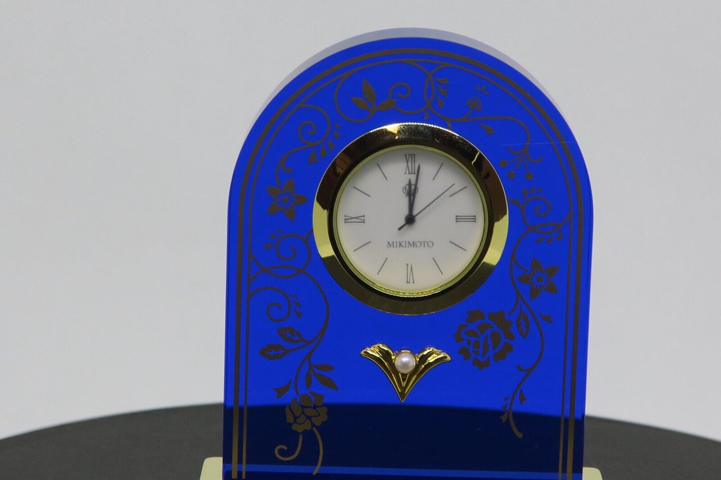 Mikimoto International Rose Pattern Clock Blue NNS-507BE Used in Japan