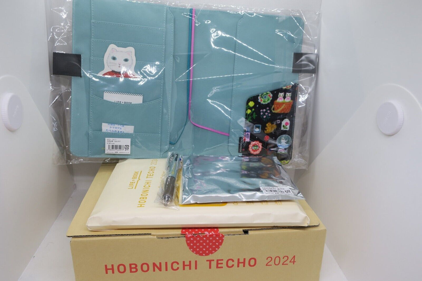 2024 Hobonichi Techo Yumi Kitagishi Little Gift A5 Omiyage English w/Novelty New