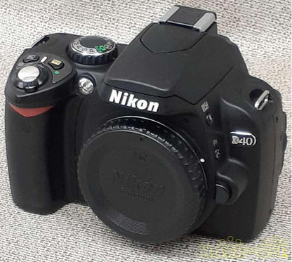 Nikon Model number: D40 Digital SLR Camera Used in Japan