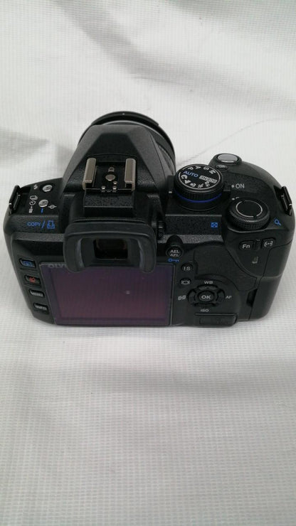 OLYMPUS Model number：E-52 Digital SLR Camera/Lens Used in Japan