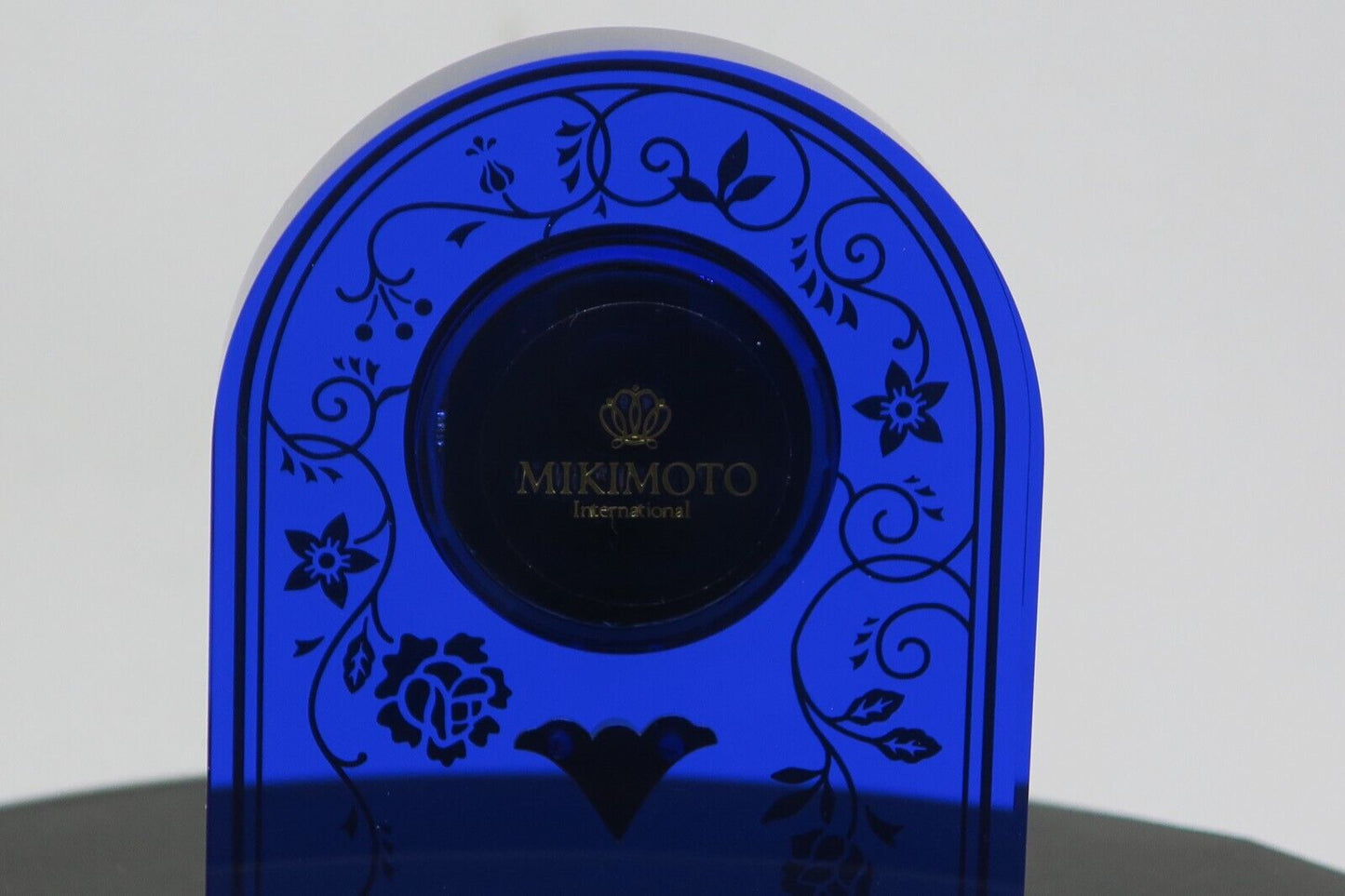 Mikimoto International Rose Pattern Clock Blue NNS-507BE Used in Japan