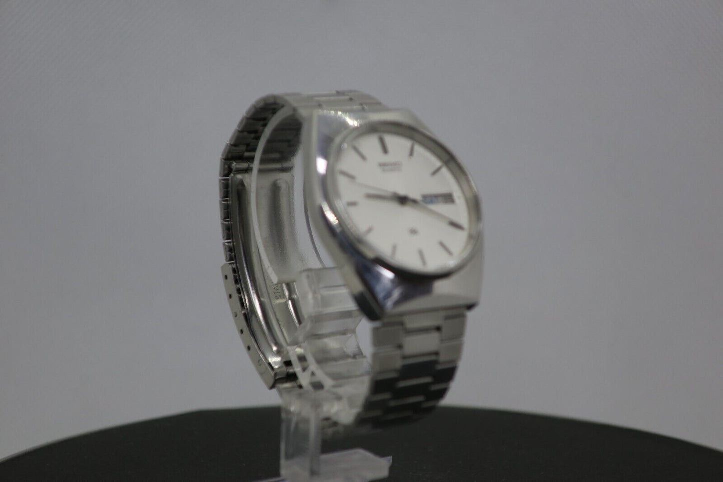 Vintage Rare Seiko Watch Type-II  7123-7080 Quartz Mens Used in Japan