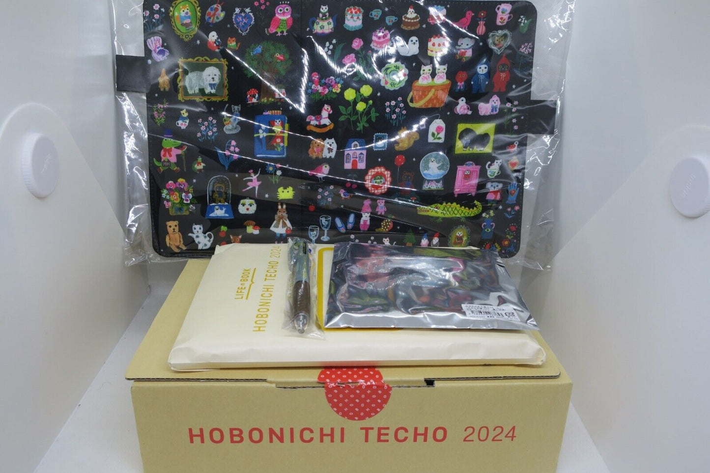 2024 Hobonichi Techo Yumi Kitagishi Little Gift A5 Omiyage English w/Novelty New