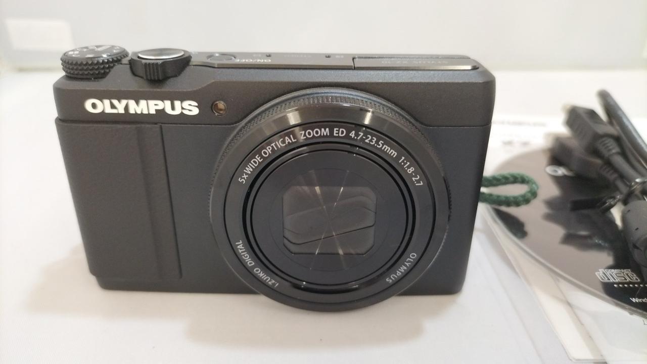 Olympus Compact Digital Camera Model number: XZ-10 Used in Japan